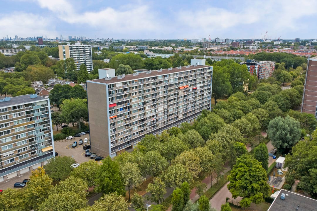 Photo 31 of Holysingel 128