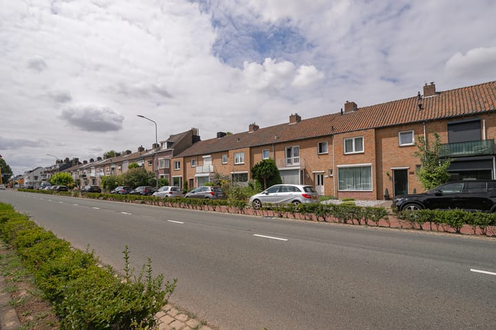 Tussenwoning te koop: Brusselseweg 421, Maastricht
