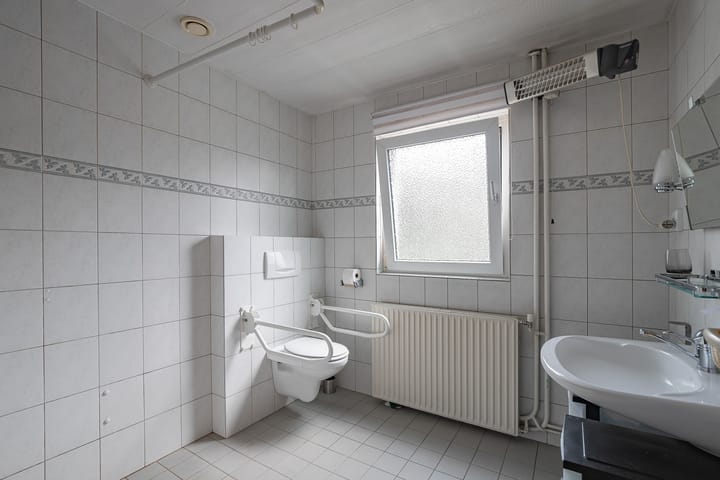 Tussenwoning te koop: Brusselseweg 421, Maastricht