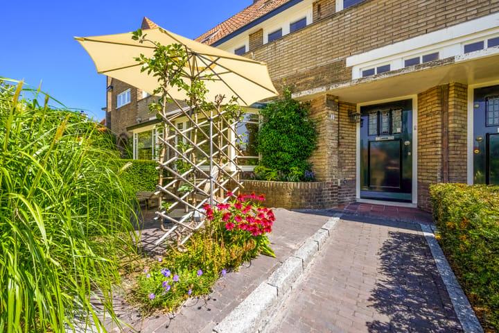 Tussenwoning te koop: Busken Huetplein 5, Hilversum