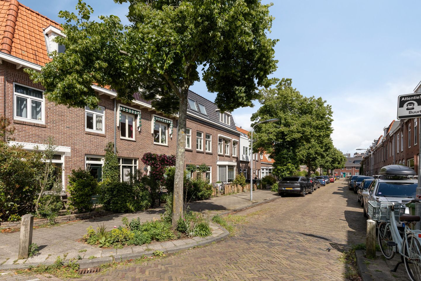 Photo 25 of Riouwstraat 3