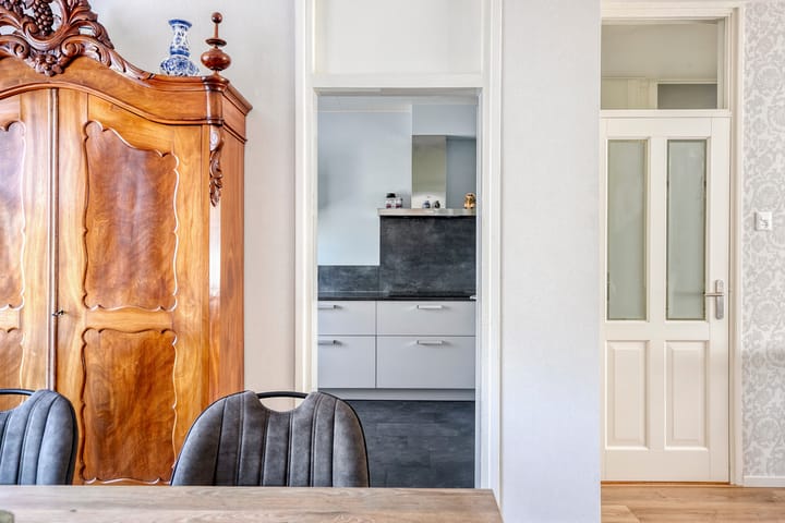 Tussenwoning te koop: Westsingel 52, Axel