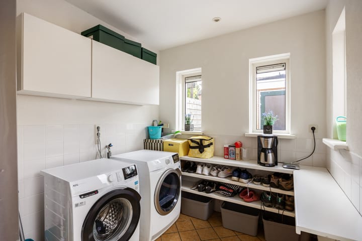 Tussenwoning te koop: Lindenlaan 21, Sauwerd