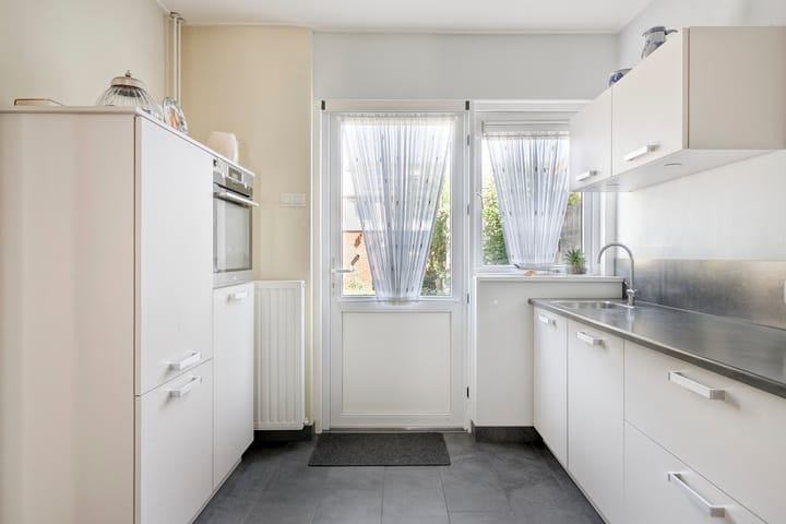 Tussenwoning te koop: Westsingel 52, Axel