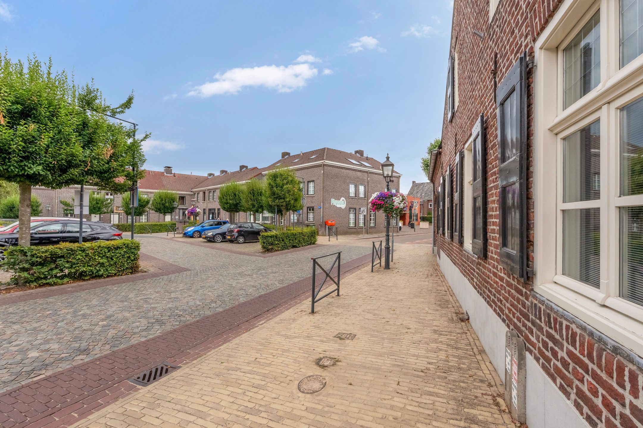 Foto 42 van Grotestraat 1
