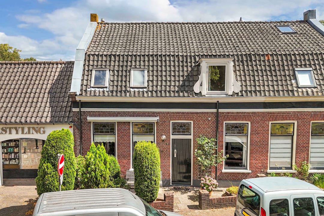 Foto 1 van Voorbaan 58