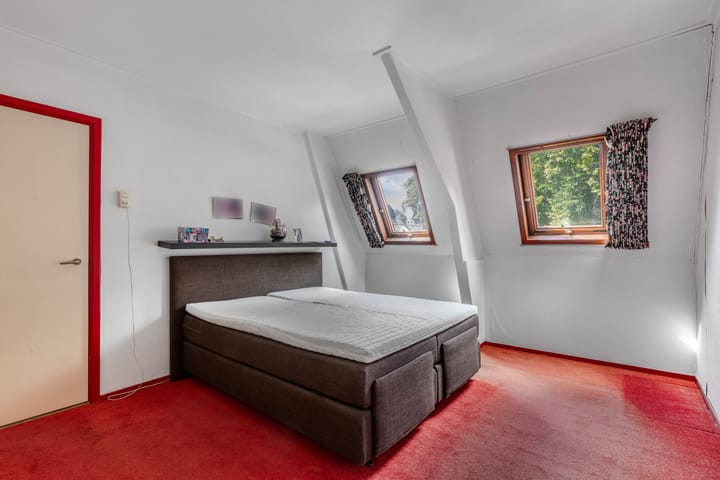 Tussenwoning te koop: Voorbaan 58, Huizen