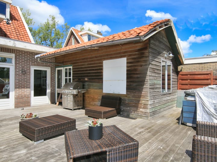 Tussenwoning te koop: Hoofdweg 80A, Lijnden