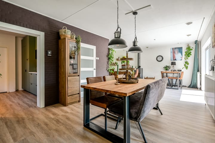 Twee-onder-één-kap te koop: Langezand 140, Lelystad