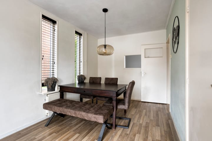 Vrijstaande woning te koop: Hoofdstraat 54, Grootegast