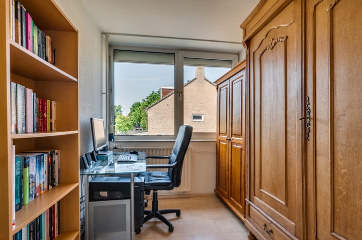 Tussenwoning te koop: Graaf Hendrik van den Bergstraat 23, Venlo
