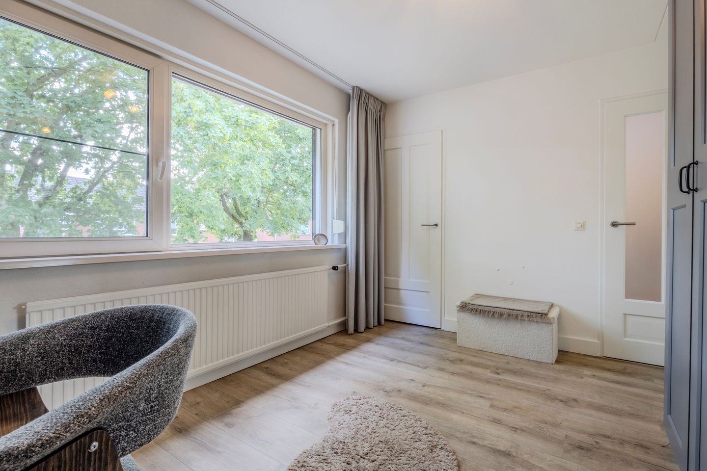 Photo 49 of Emmastraat 80