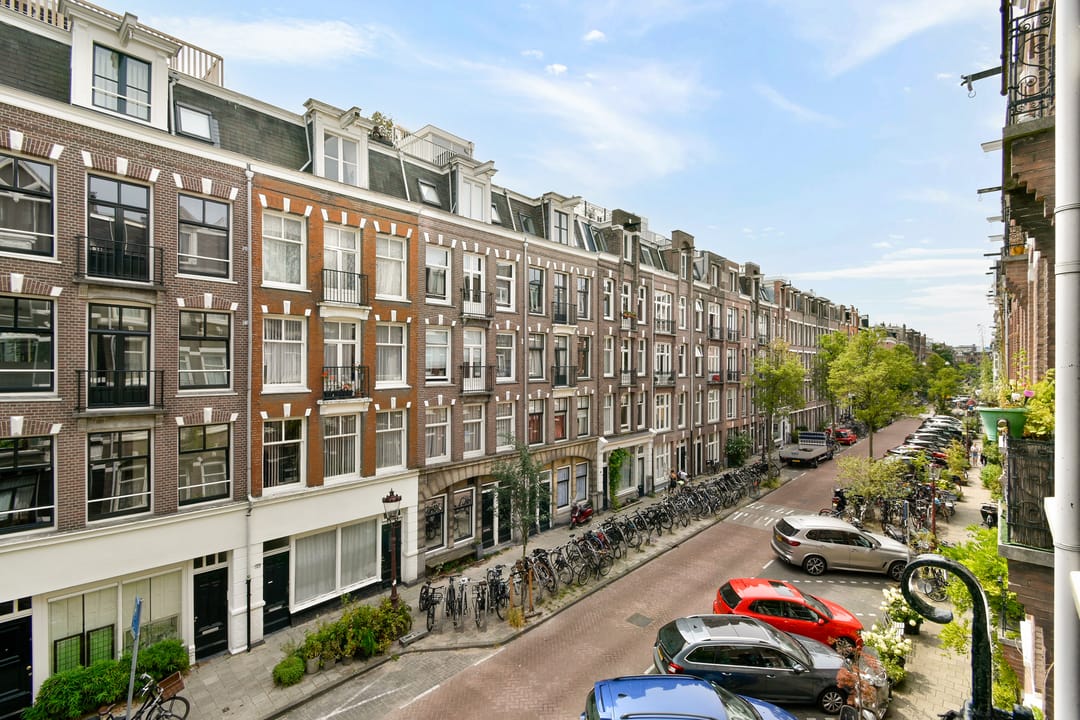 Photo 23 of Brederodestraat 36-2