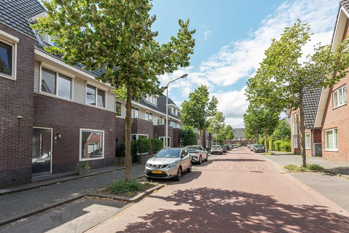 Photo 2 of Koolwitjestraat 60