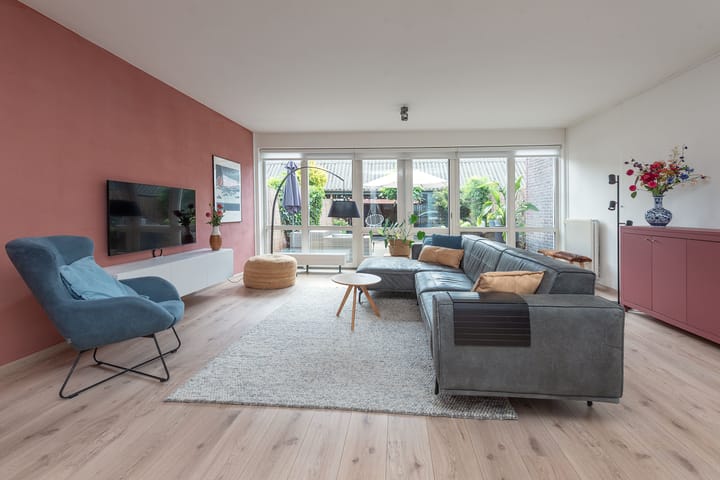 Tussenwoning te koop: Koolwitjestraat 60, Aalsmeer