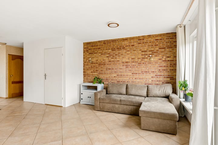 Hoekwoning te koop: Harpstraat 30, Almere