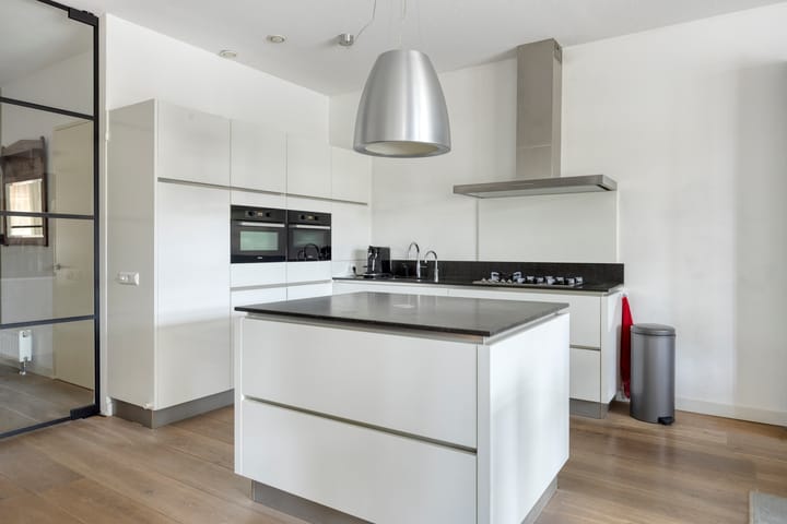 Appartement te koop: Raadhuisstraat 251, Alphen Aan Den Rijn