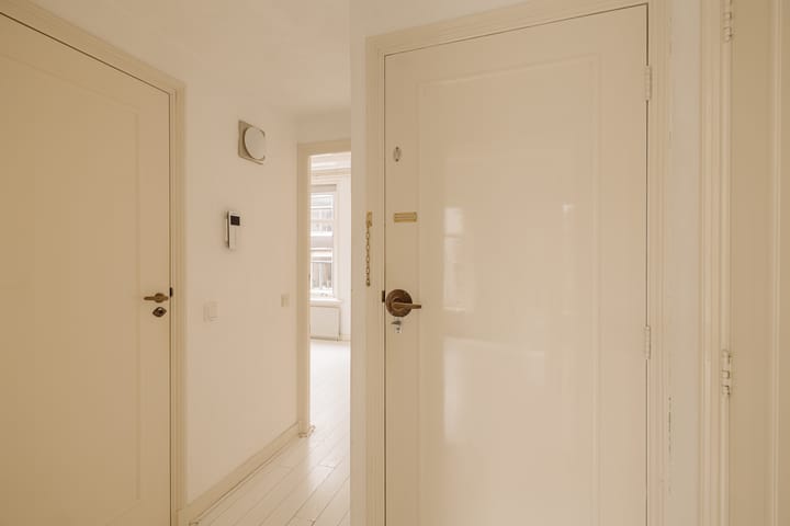 Appartement te koop: Lange Leidsedwarsstraat 135A, Amsterdam