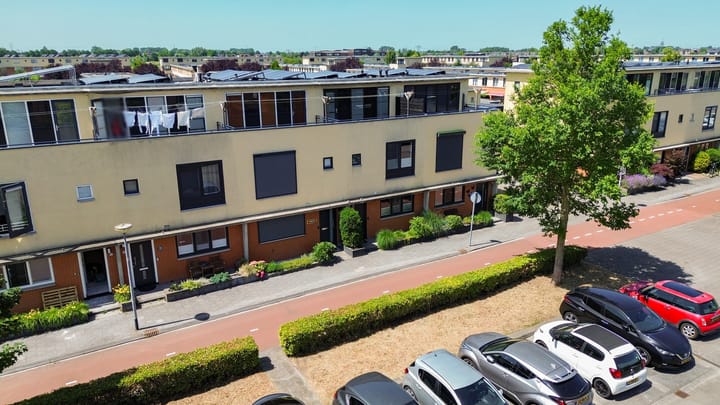 Tussenwoning te koop: James Baldwinstraat 30, Groningen