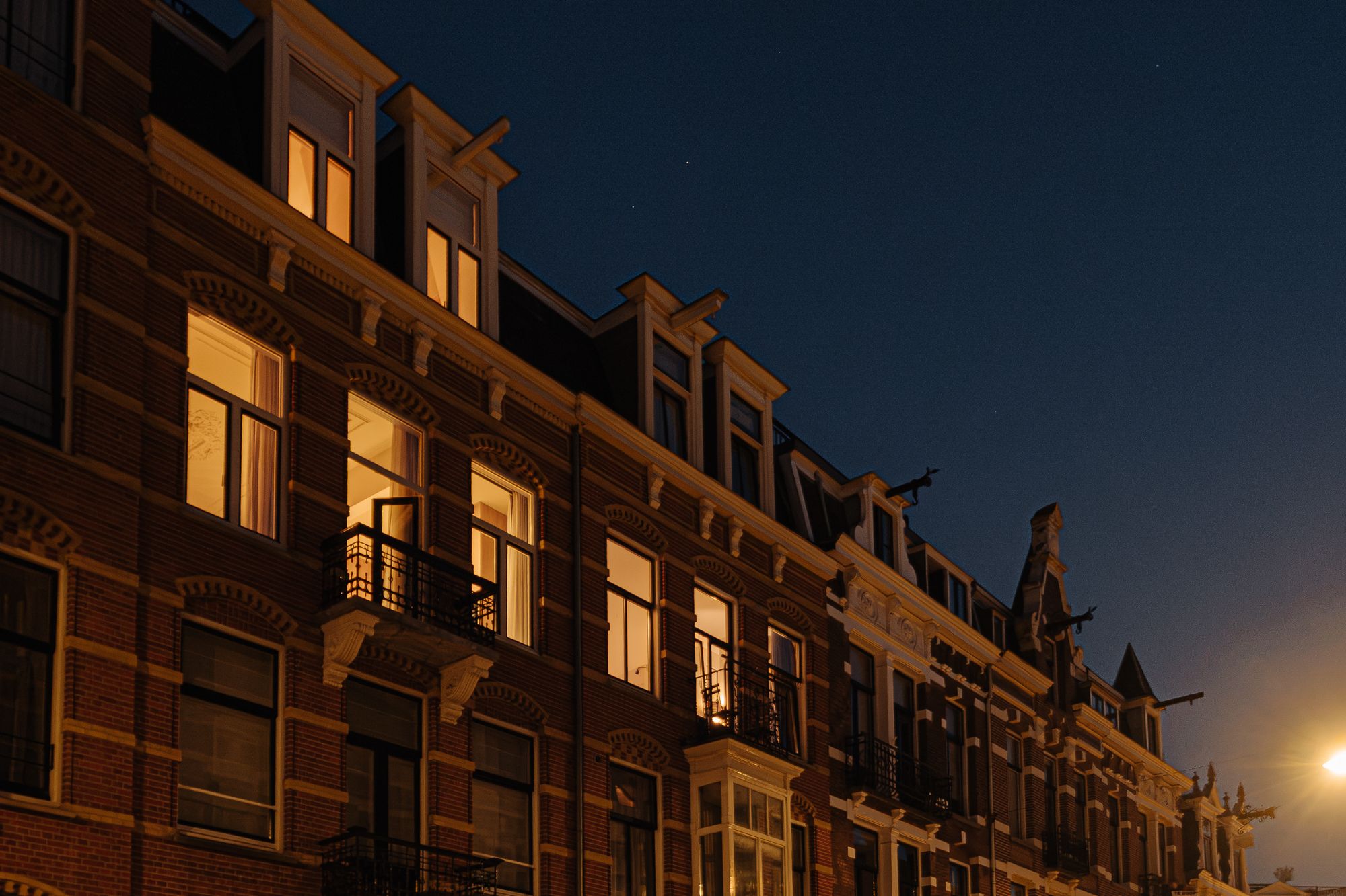 Foto 42 van Van Eeghenstraat 47-2