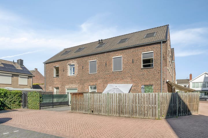 Foto 3 van Ambyerstraat Noord 3-B04