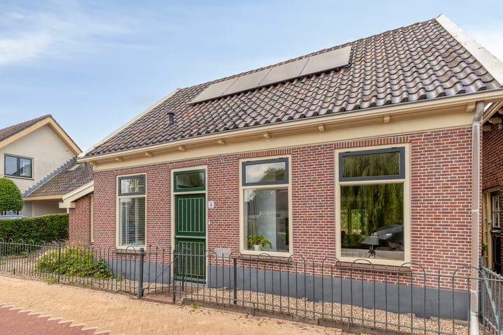 Vrijstaande woning te koop: Watertje 5, Zoeterwoude
