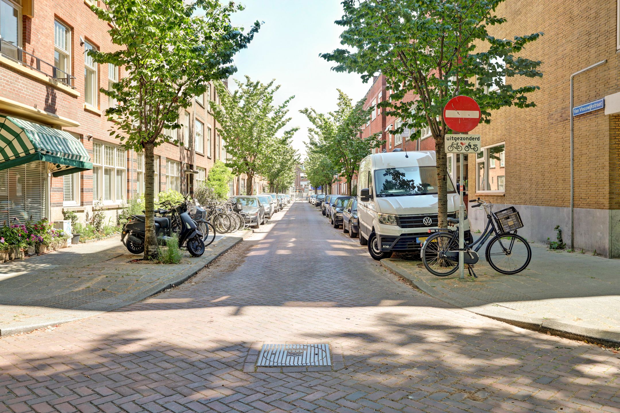Foto 36 van Van Vlooswijkstraat 16-A