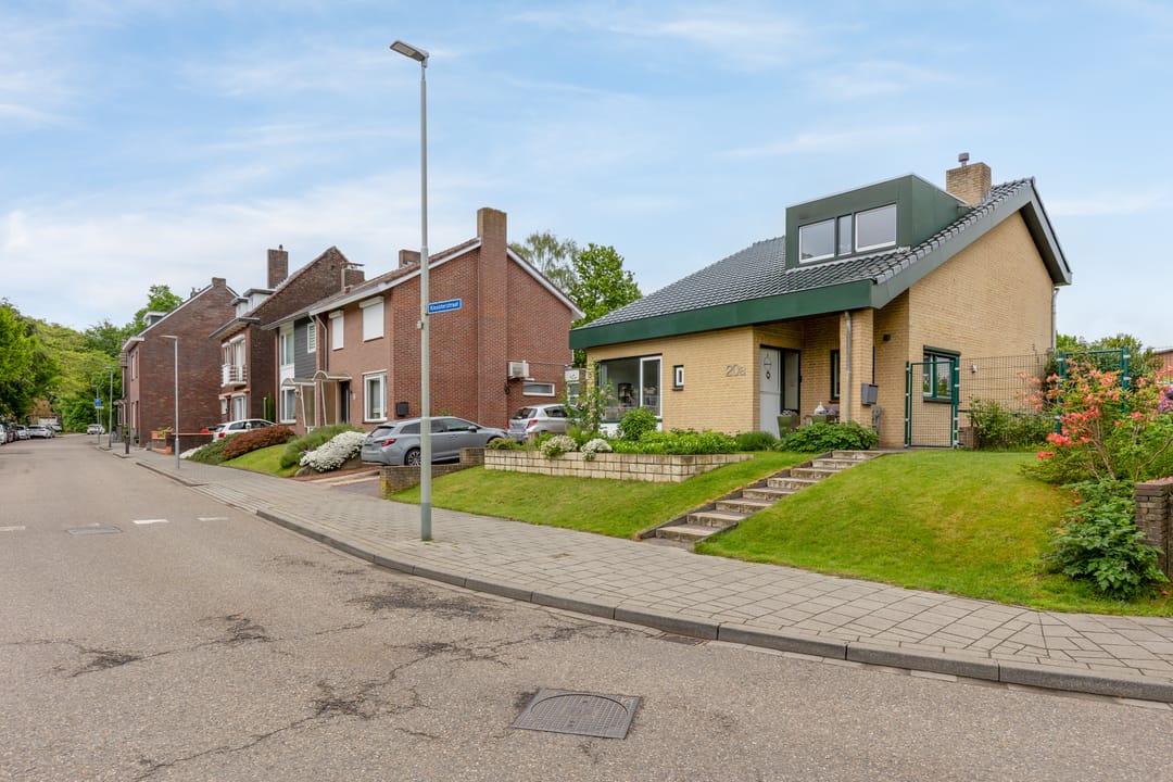 Photo 38 of Kloosterstraat 20-A