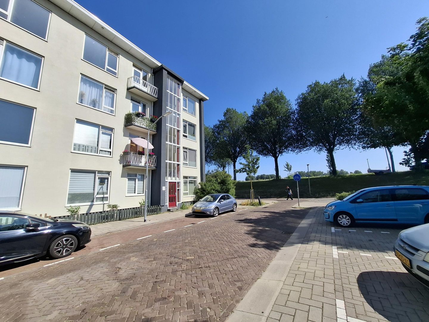 Foto 1 van Aalscholverstraat 9