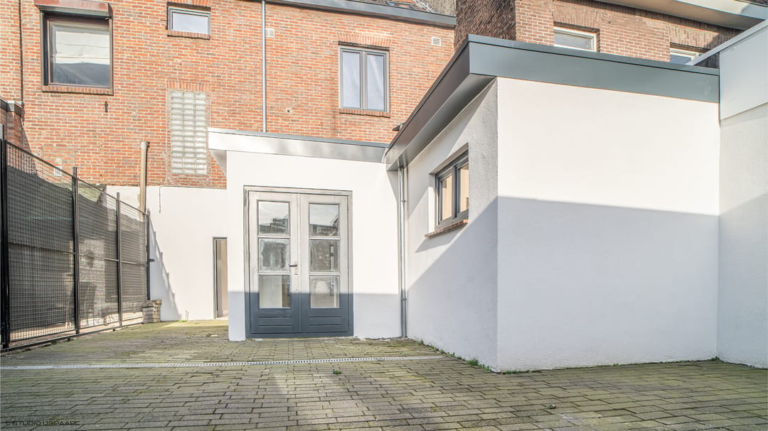 Photo 2 of Heiveldstraat 69