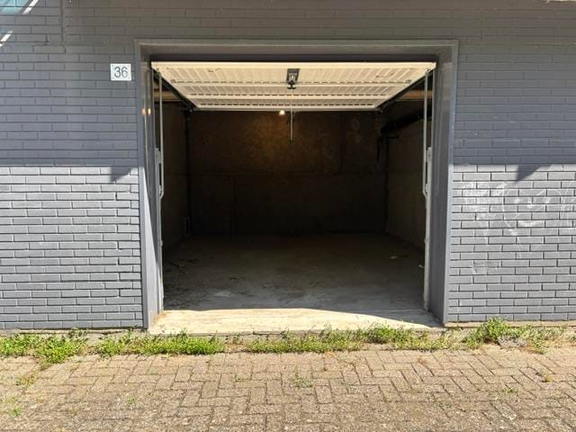 Photo 2 of Plutostraat 36