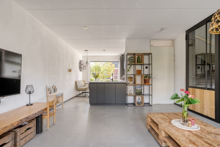 Tussenwoning te koop: Bernagie 4, Meppel