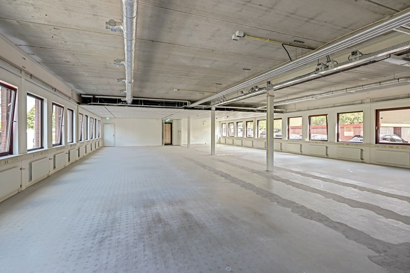 View photo 3 of Edelgasstraat 5