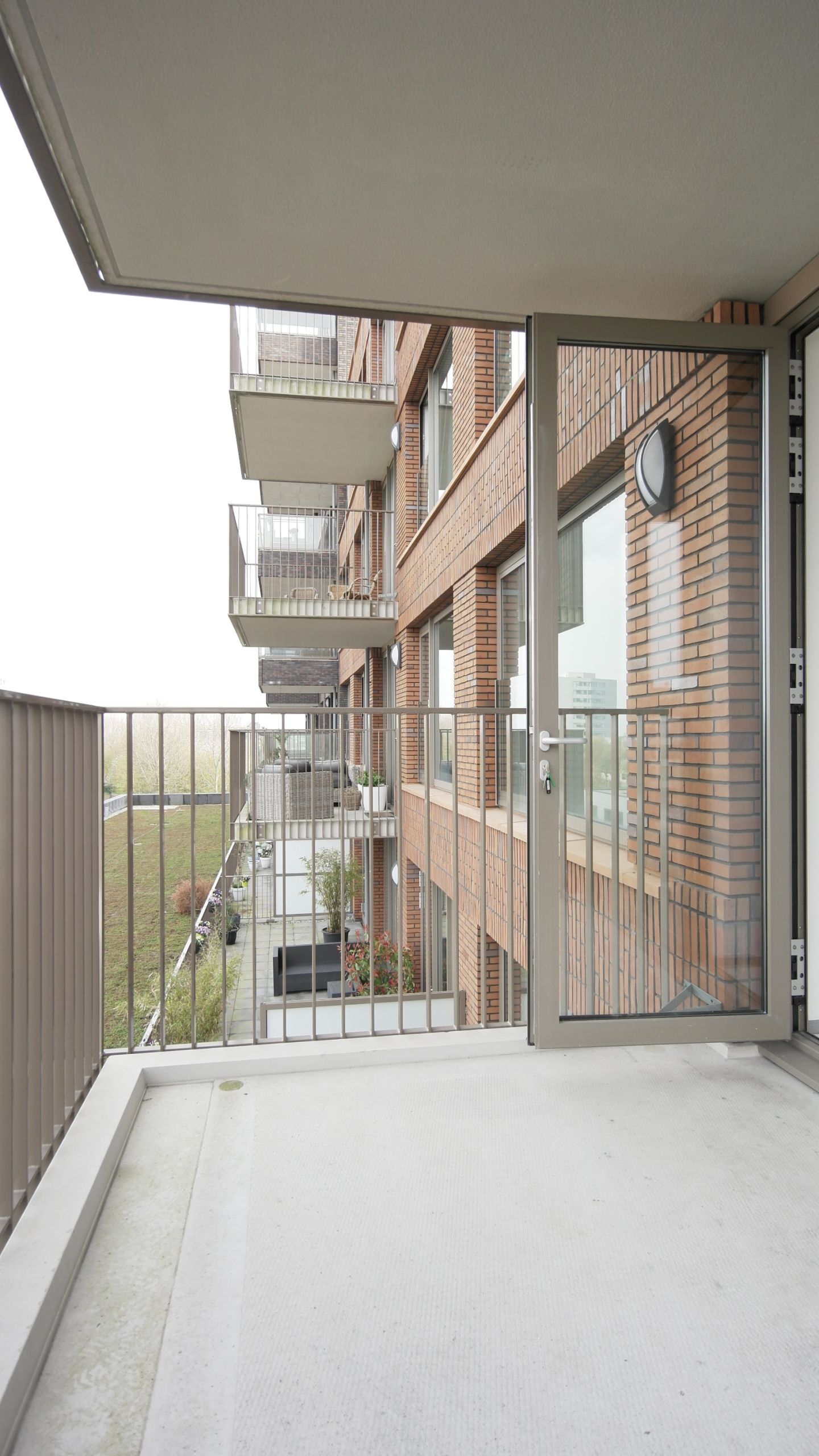 Photo 14 of Laan op Zuid 1204