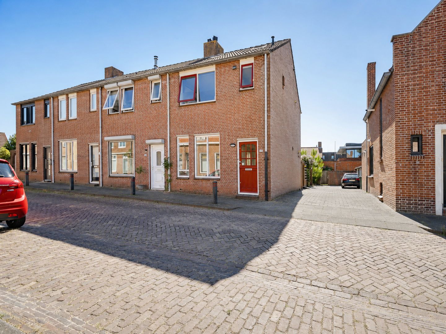 Photo 10 of Langenoordstraat 131