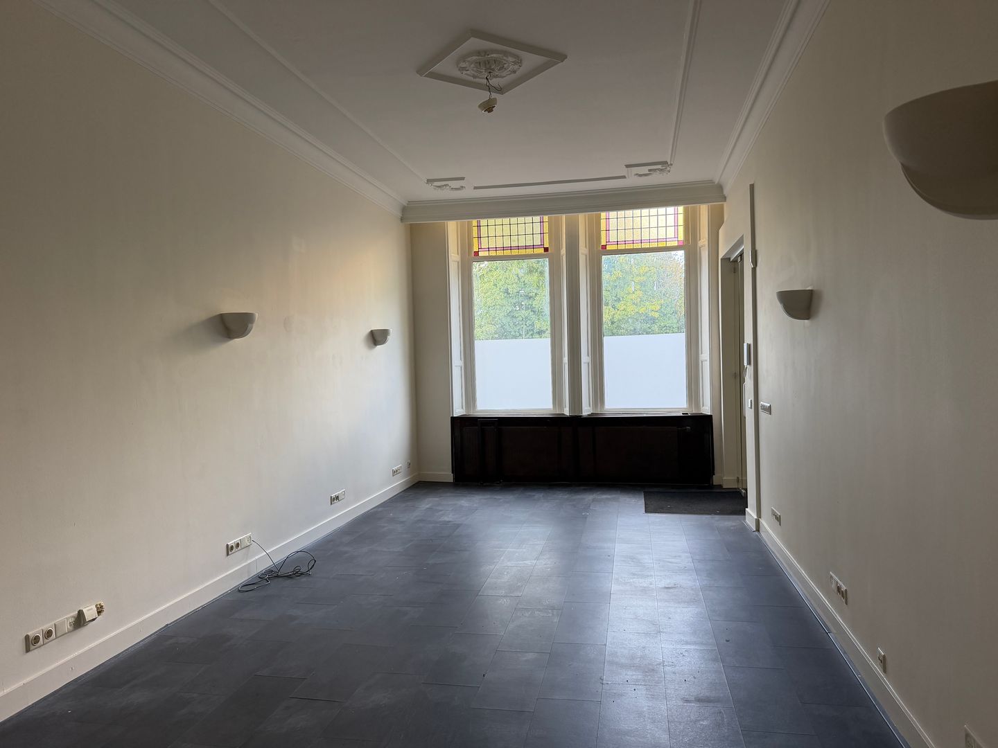 Bekijk foto 2 van Spoorlaan 326