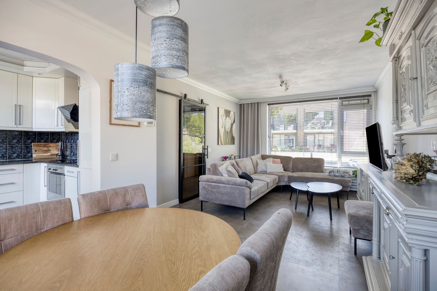 Photo 10 of Hiddes de Friesstraat 6