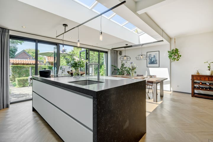Tussenwoning te koop: Van Rijckevorselstraat 50, Vught
