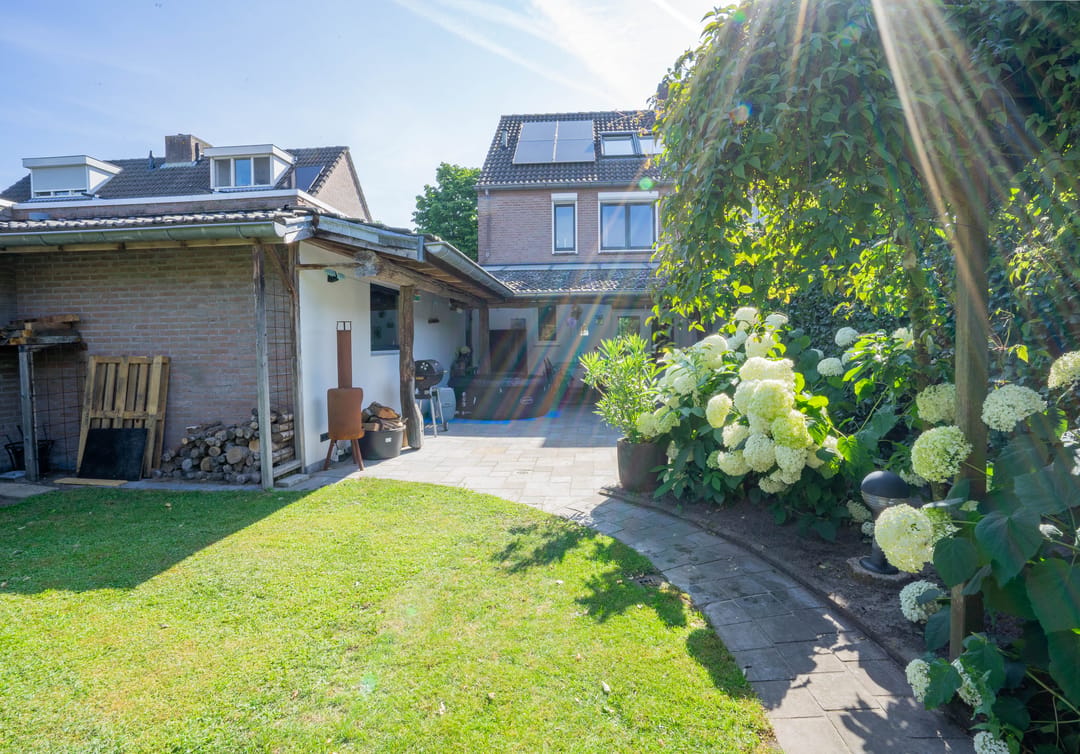 Foto 47 van Heggeroosstraat 16