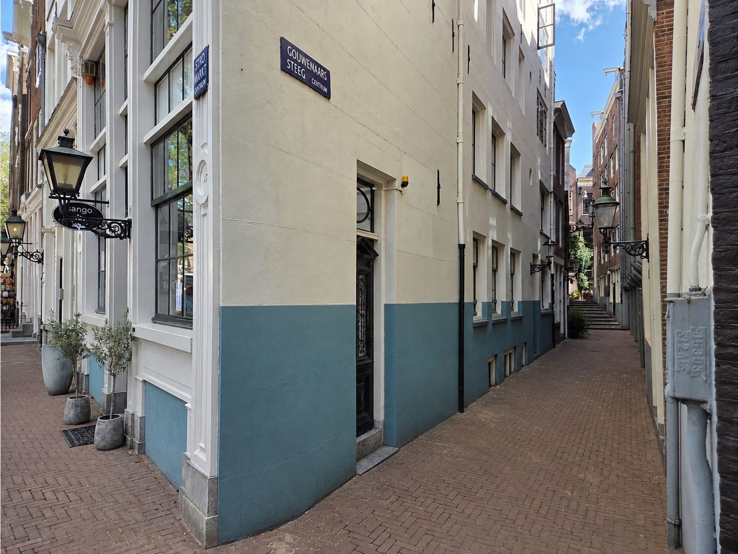 Photo 1 of Gouwenaarssteeg 24