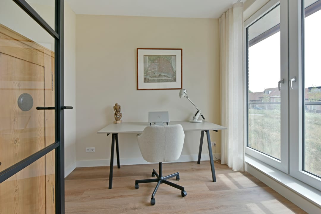 Photo 11 of Koolmeesstraat 56