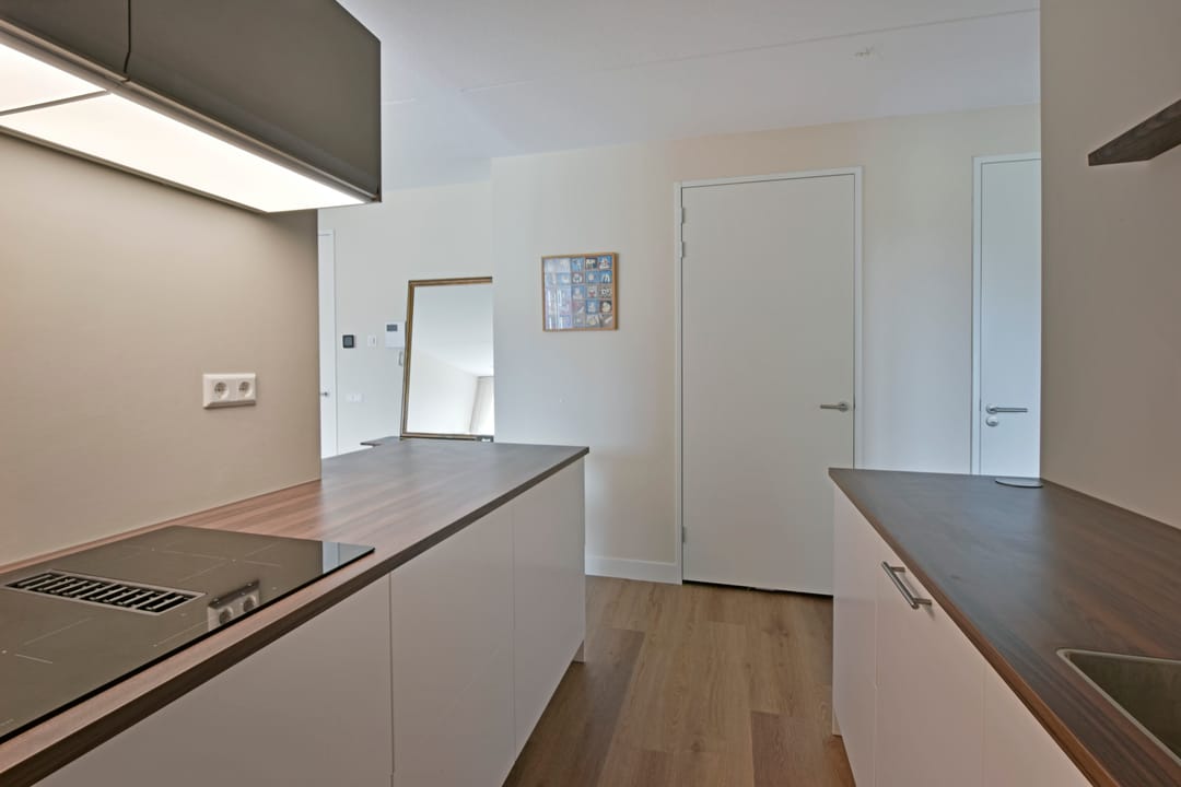 Photo 16 of Koolmeesstraat 56