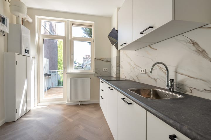 Appartement te koop: Boomsluiterskade 75, 'S-Gravenhage
