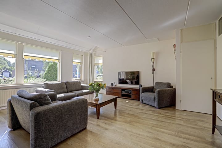 Tussenwoning te koop: Hofstede 31, Tolbert