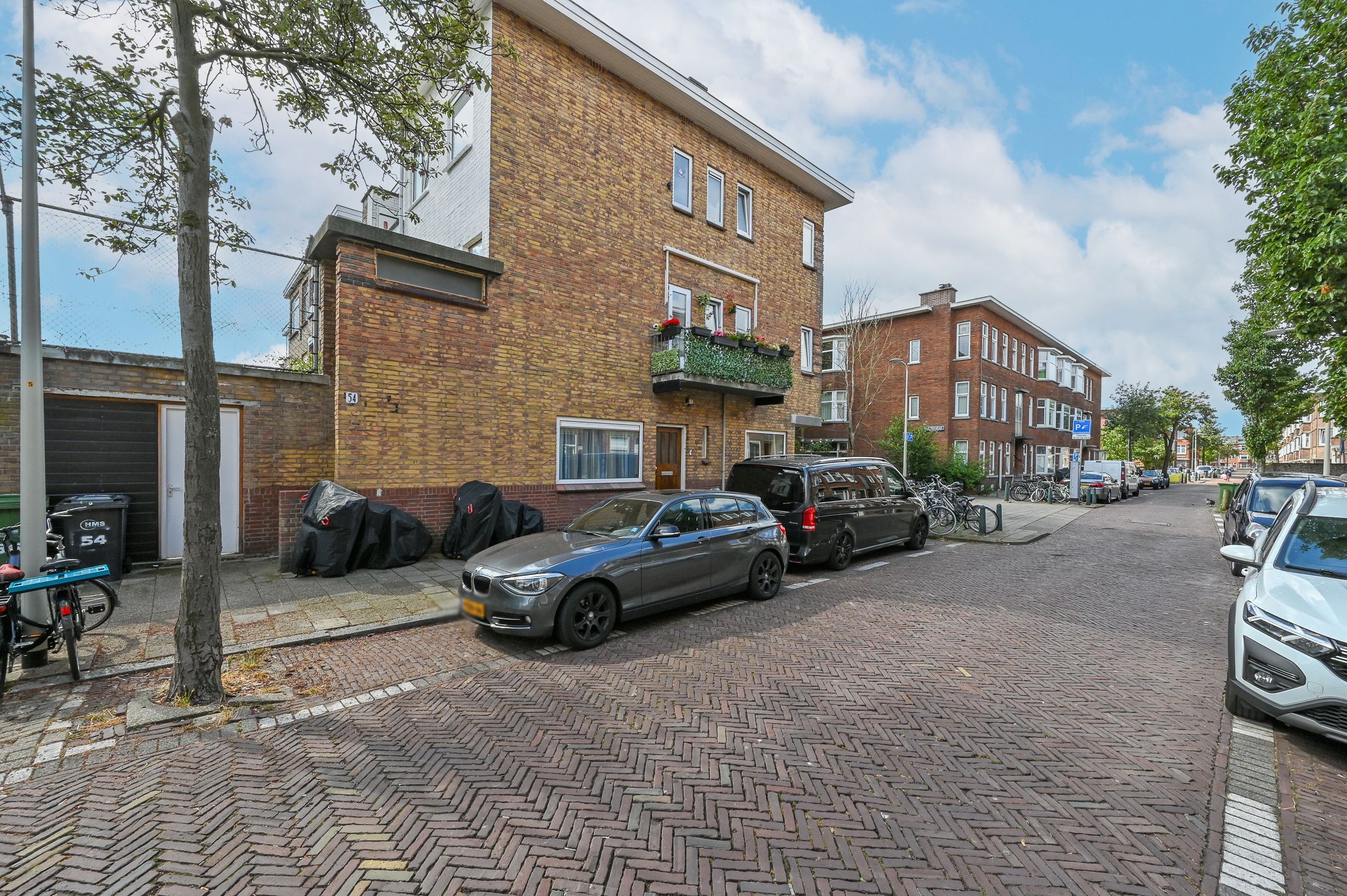 Photo 9 of Jan ten Brinkstraat 56