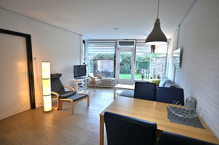 Tussenwoning te koop: Houtenburgseweg 18, Zoutelande