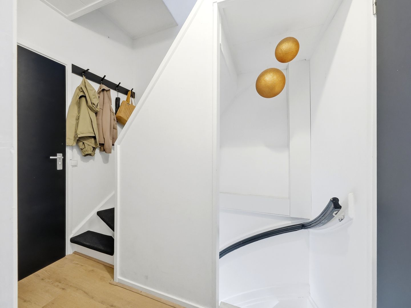 Photo 10 of Rodetorenstraat 21