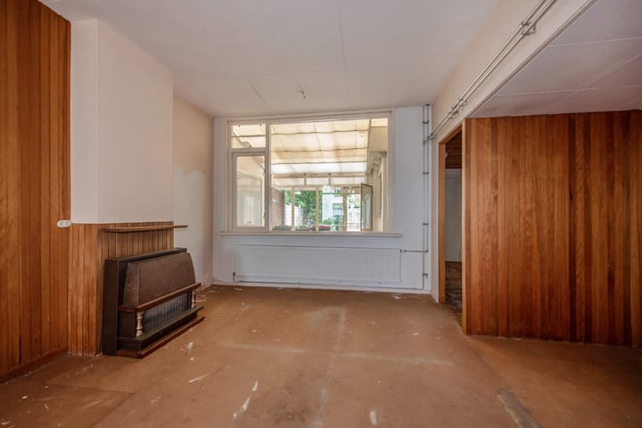 Tussenwoning te koop: Sint Willibrordusstraat 6, Leidschendam