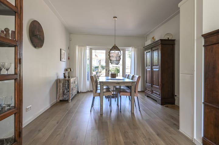 Tussenwoning te koop: Irislaan 5, Heemstede