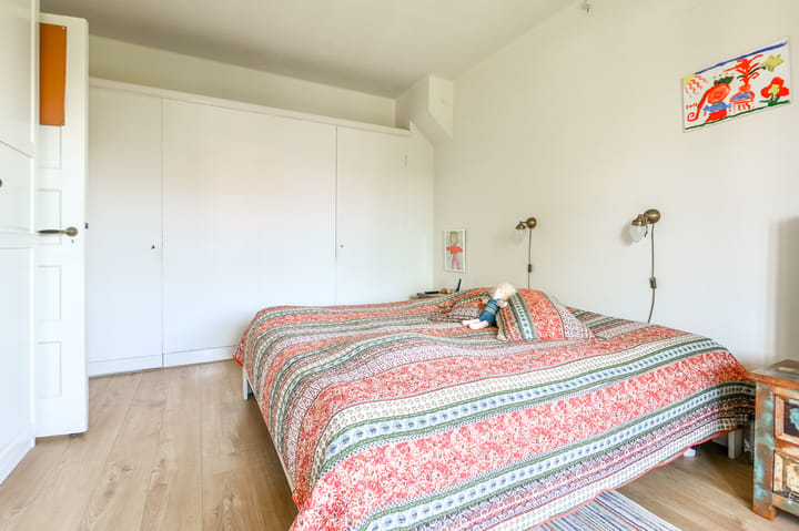 Tussenwoning te koop: Irislaan 5, Heemstede